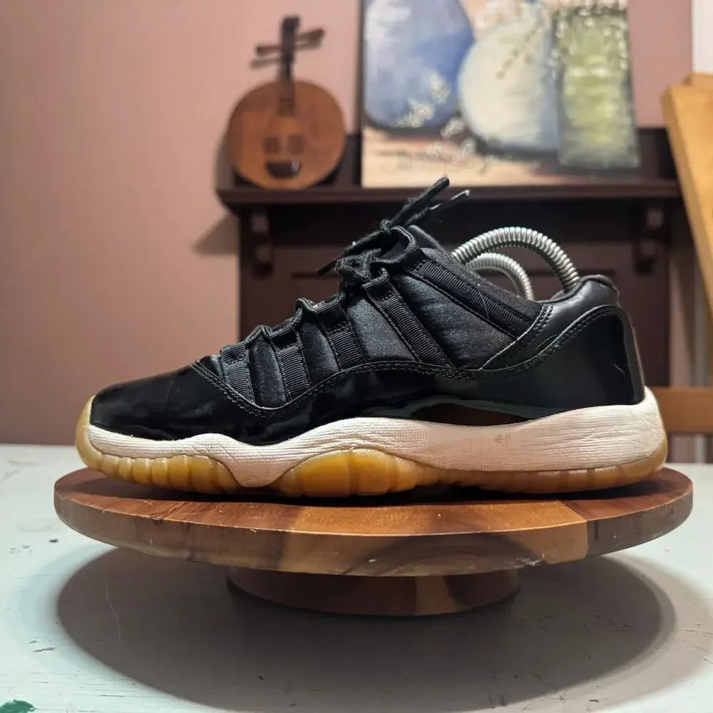 Nike Air Jordan 11 Retro Low Kids Size 6.5 Black Sneaker Shoes 580521-013